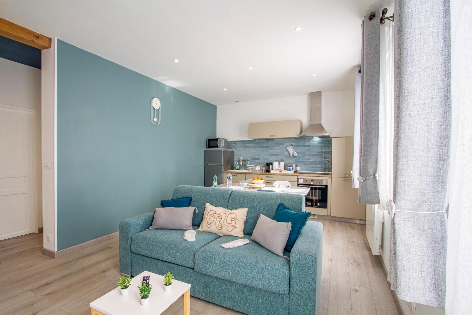 Cocon D'Hiver - Netflix & Wifi - Parking Gratuit - Check-In 24H24 - Kit Bebe Inclus - Emplacement Velos - Goodmarning Châlons-en-Champagne Εξωτερικό φωτογραφία